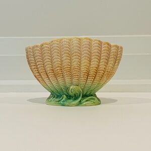 Vintage SylvaC Pottery Mantle Vase, Shell Shape
